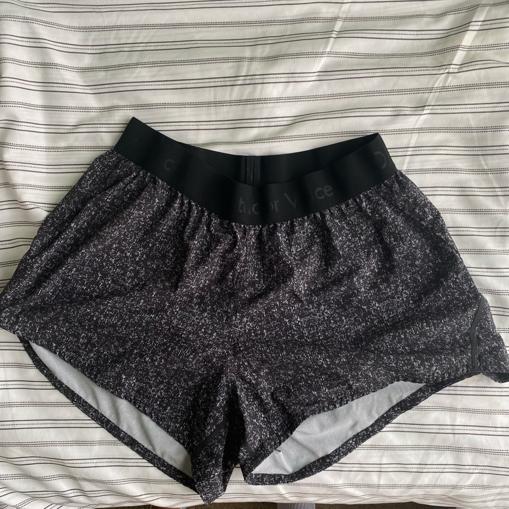 Outdoor voices shorts
